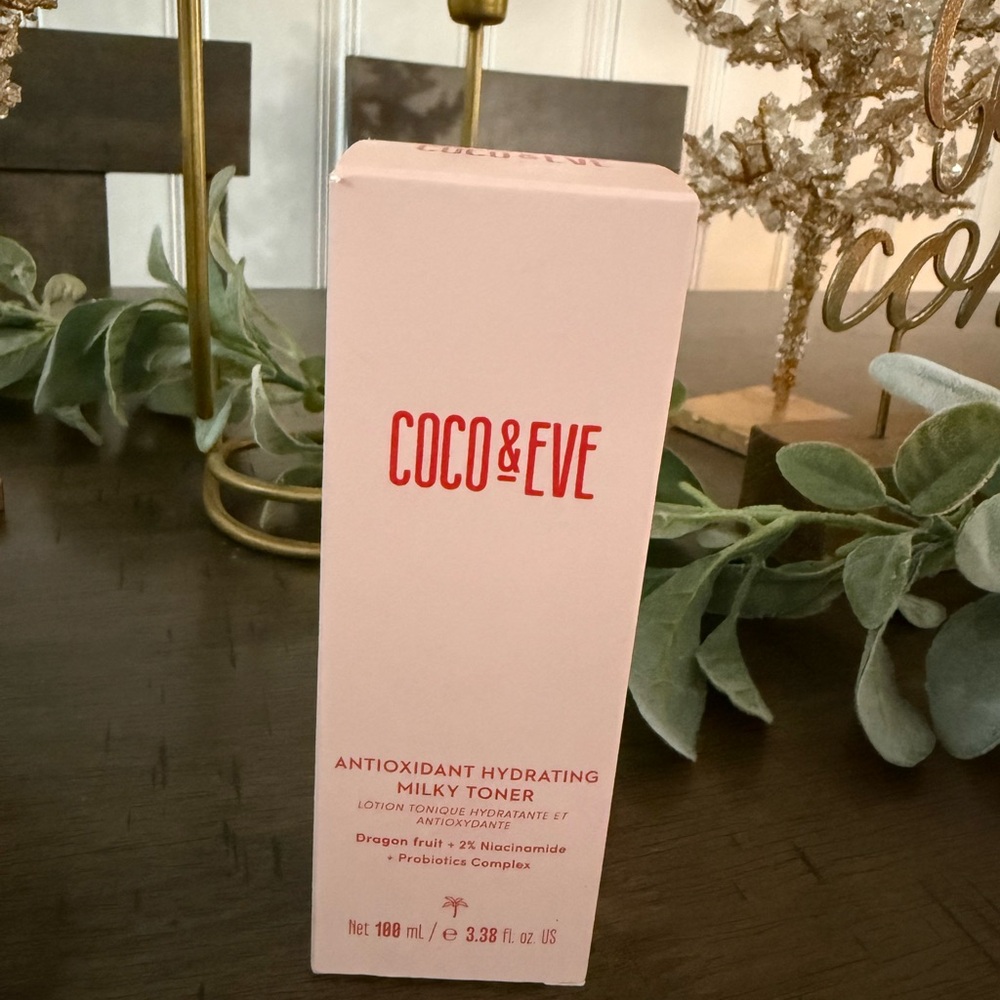 Coco & Eve Pink Hydrating Milky Toner - Picture 4 of 4